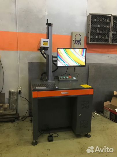 Лазерный маркиратор+стол sekirus P2403M-VMS 30 Вт