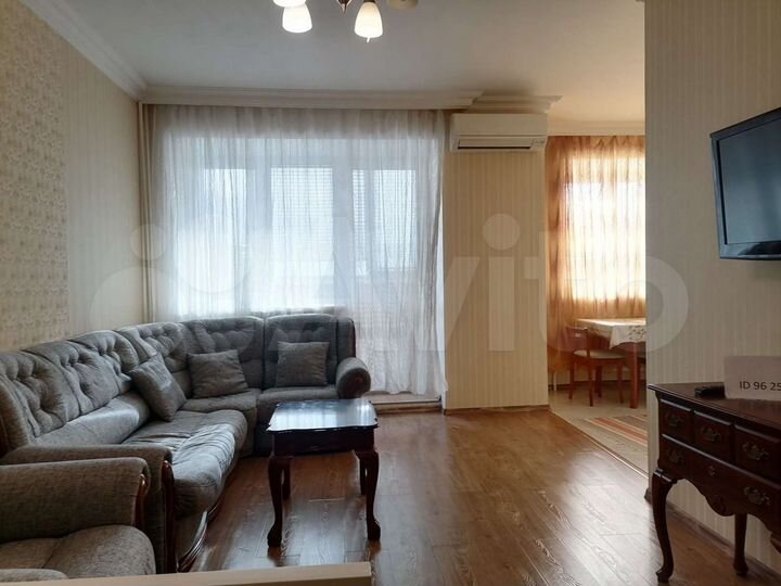 Квартира-студия, 43 м², 3/14 эт.