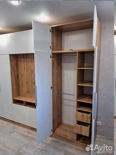 Шкаф 'Caravan Luminescent' на заказ