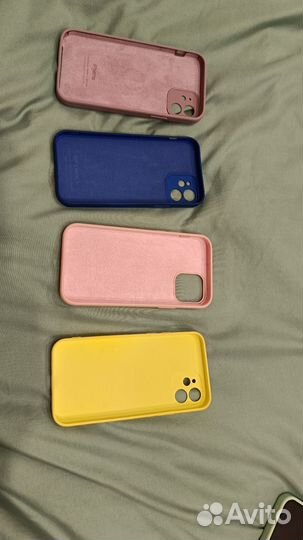 Чехлы на iPhone 12