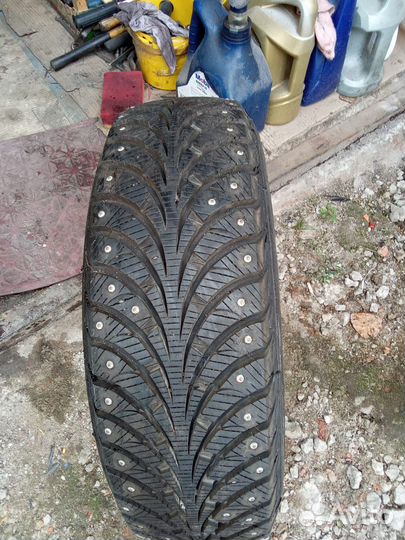 Goodyear UltraGrip Extreme 175/65 R14