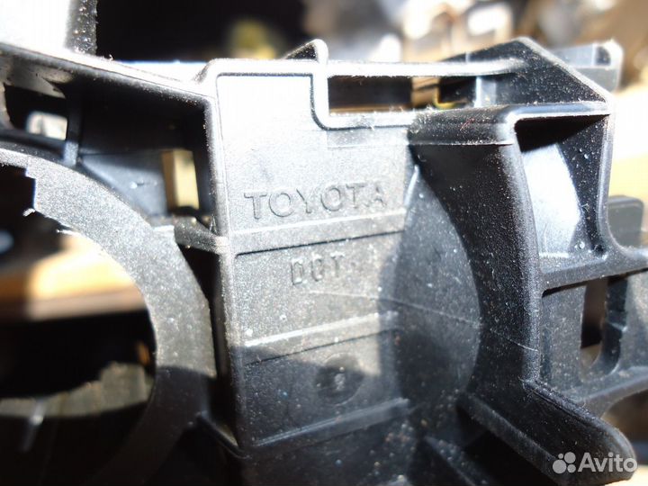 Переключатель поворотов Toyota Corolla 150/Auris