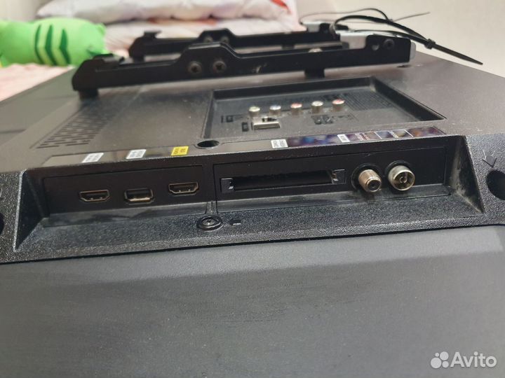 Телевизор samsung SMART tv 43