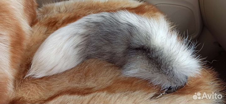 Брелок хвост 47 см 2 шт