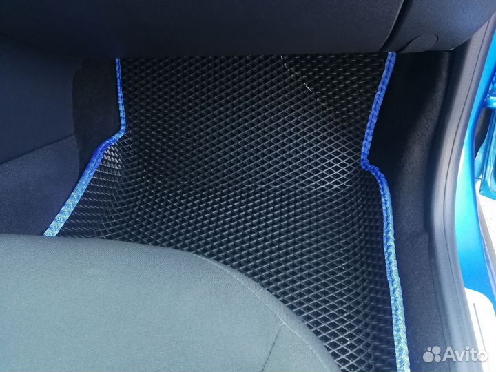 Автоковрики EVA ева эва 3D с бортами водительский