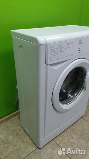 Стиральная машина wiun81