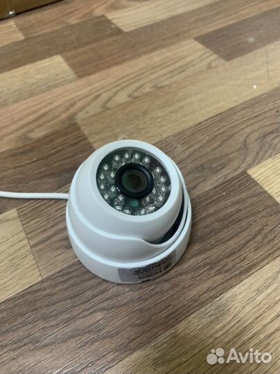 Камера видеонаблюдения купольная