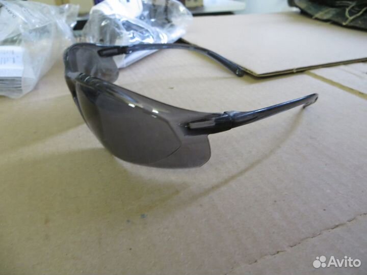 Очки защитные Honeywell, новые