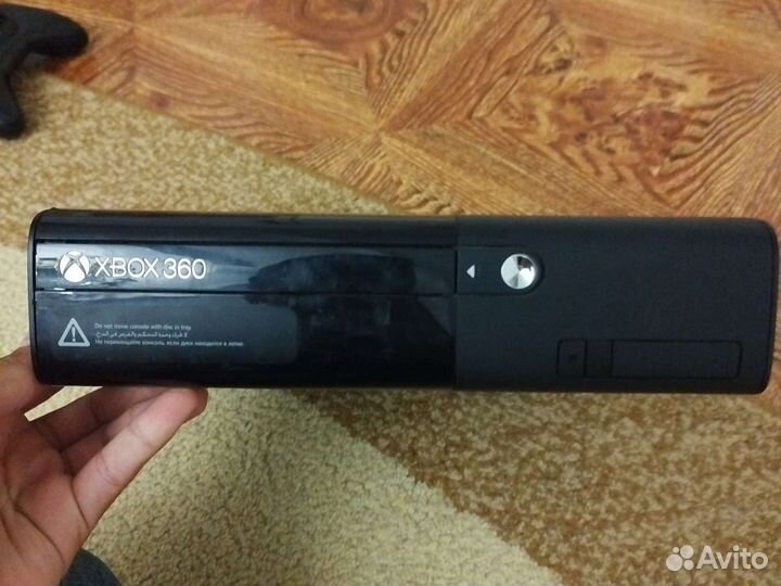 Xbox 360 + нерабочая материнская плата