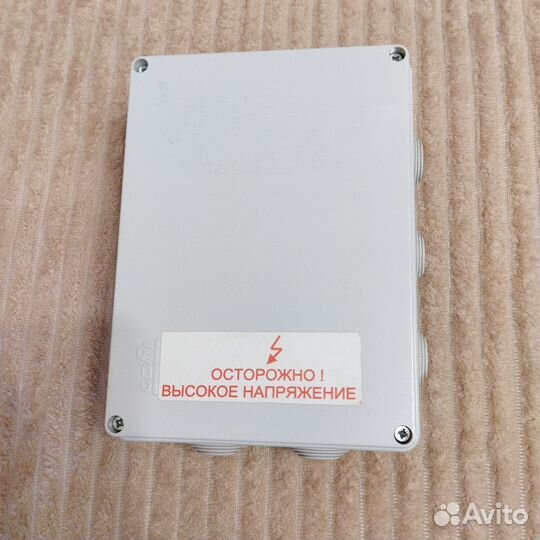 Распределительная электрическая коробка