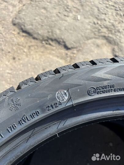 Grenlander Icedefensor Stud II 315/35 R20 127T