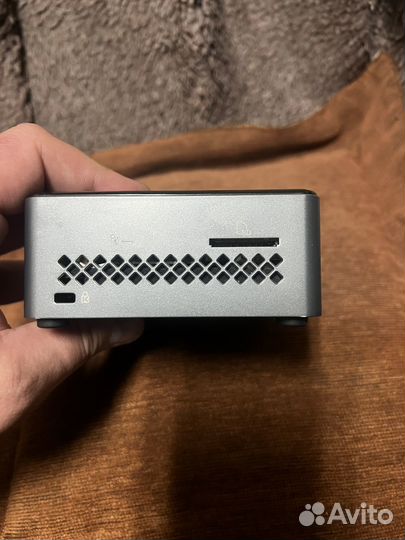 Мини-PC intel NUC6CAY