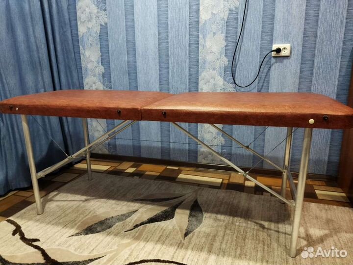 Косметологическая кушетка складная