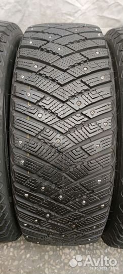 Goodyear Ultra Grip Ice Arctic 2 SUV 225/60 R17 103T