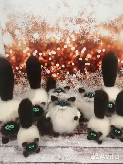 Вязаный кот