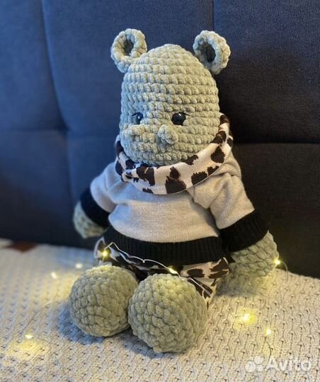 Бегемотик вязаный