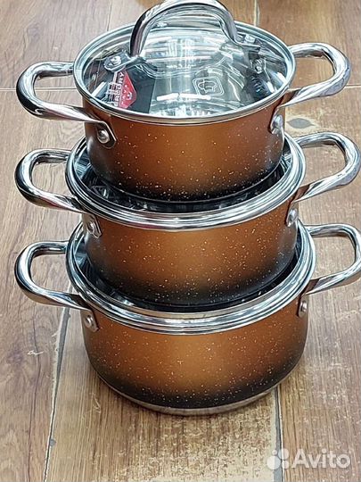 Набор кастрюль новый