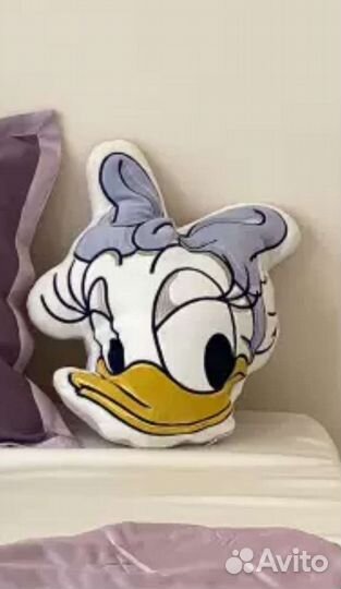 Подушка в детскую комноту