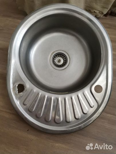Раковина мойка на кухню из нержавеющей стали