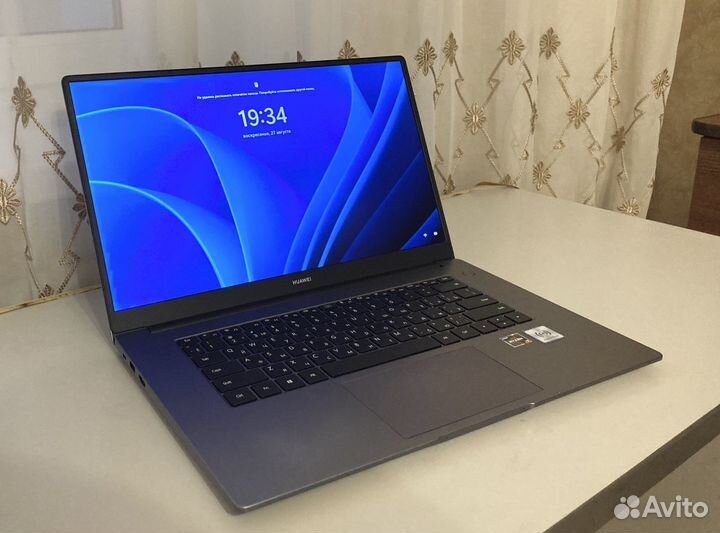Huawei matebook d 15