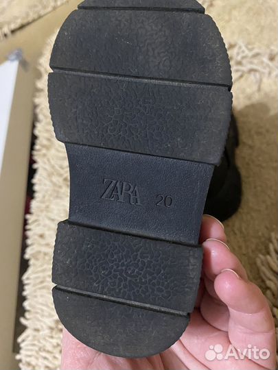 Zara Mickey mouse ботинки