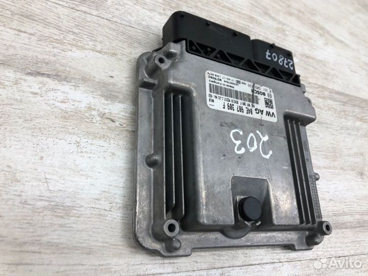 Эбу двс Volkswagen Golf Hybrid хэтчбек cukb 2017