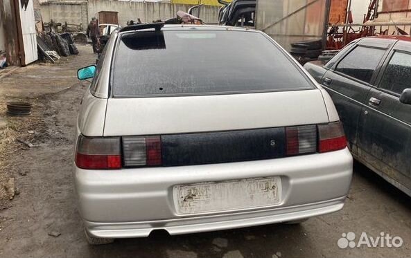 Продам задний бампер на ваз-2112