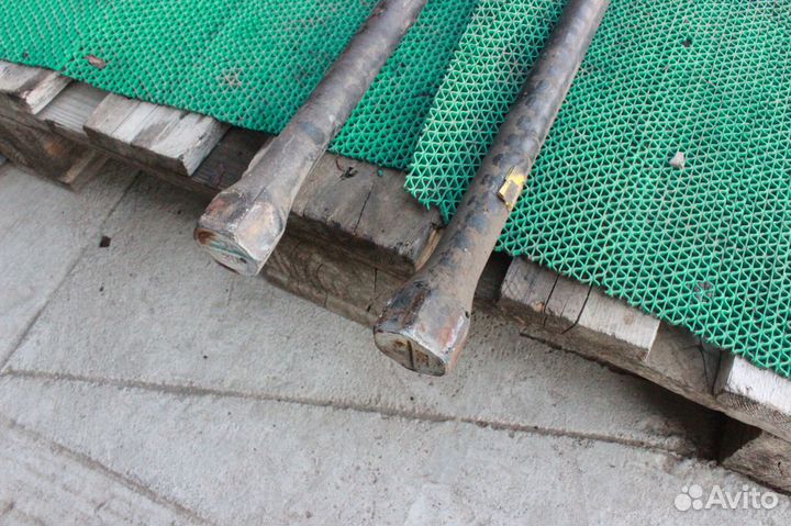 Торсионы в сборе Chevrolet Suburban GMT800