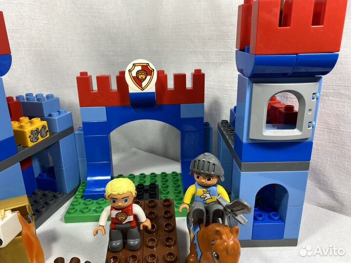 Lego duplo 10577 королевская крепость