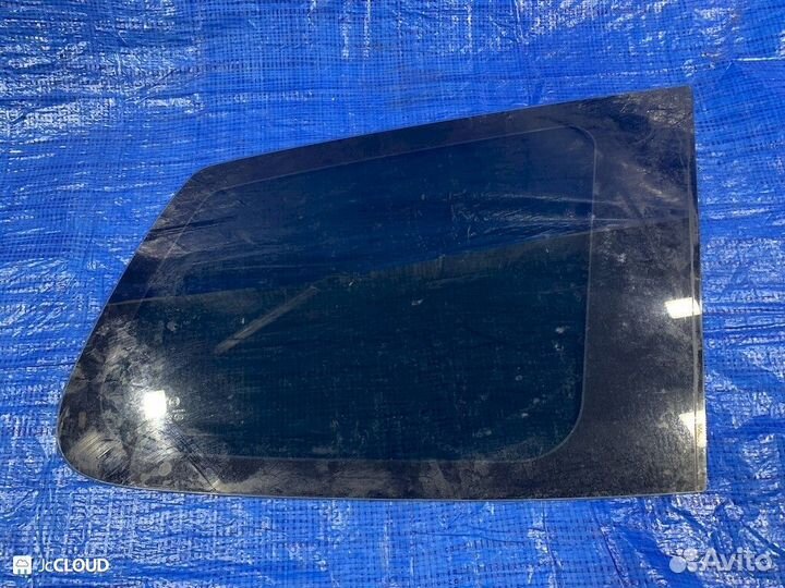 Стекло собачника на subaru forester SH5 EJ204