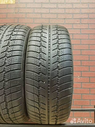 Sunny SN600 215/55 R18 95V