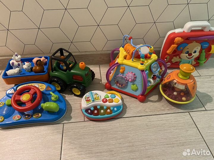 Музыкальные игрушки для малышей