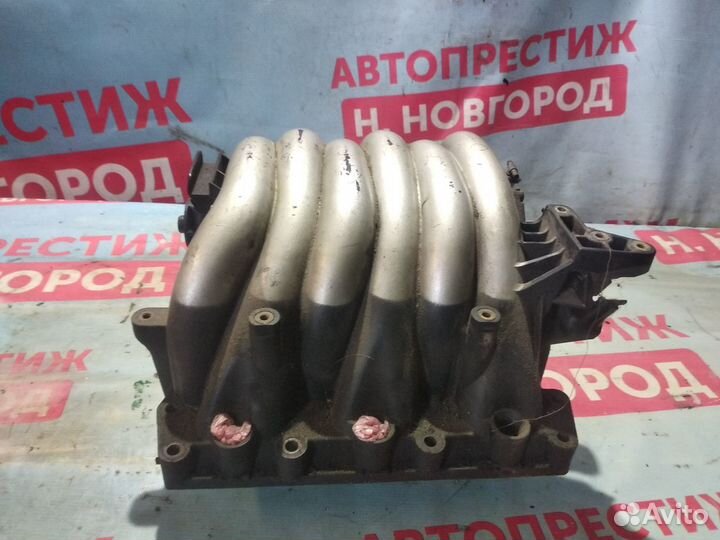 Впускной коллектор Ауди А6 С5 2.8i