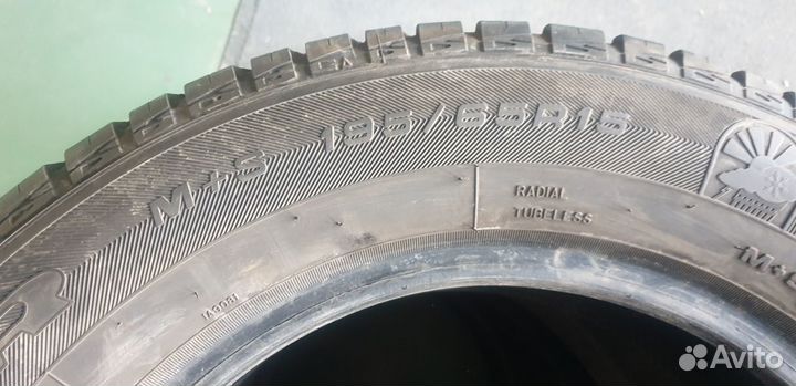 Goodyear Vector 4Seasons 195/65 R15