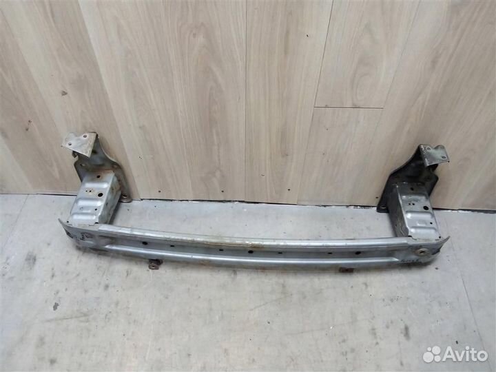 Усилитель переднего бампера от Ford Mondeo IV 200