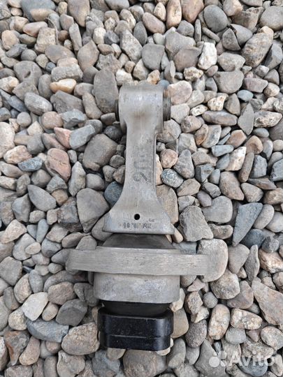 Подушка двигателя задняя kia cerato 4