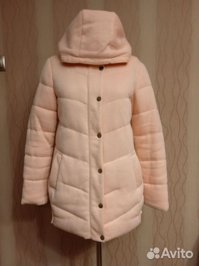 Розовая куртка женская