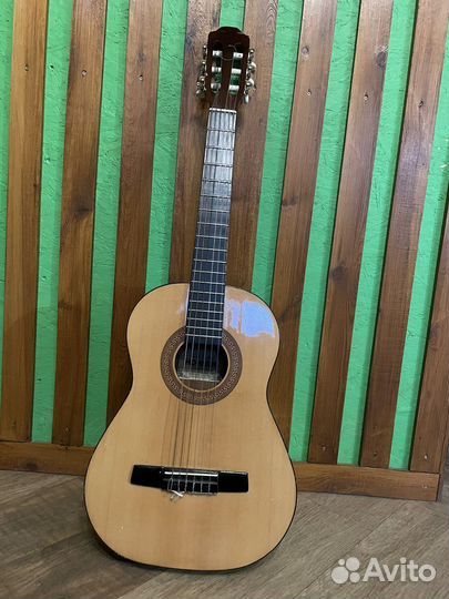 Классическая гитара