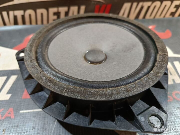 Динамик передний Toyota Wish XE10