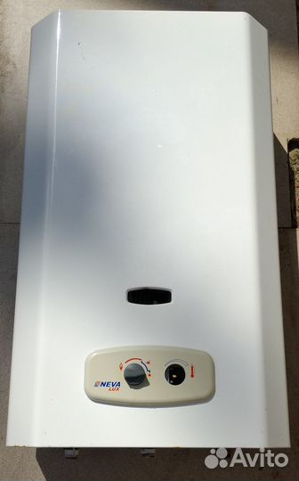 Газовая колонка нева