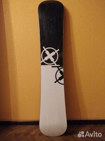 Сноуборд Bataleon