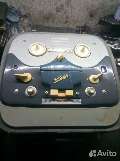 Магнитофон Комета мг-201м, 1971г.в