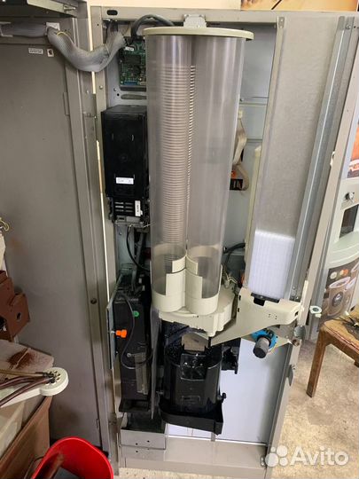 Кофейный (вендинговый) автоматы б/у Saeco на зерне