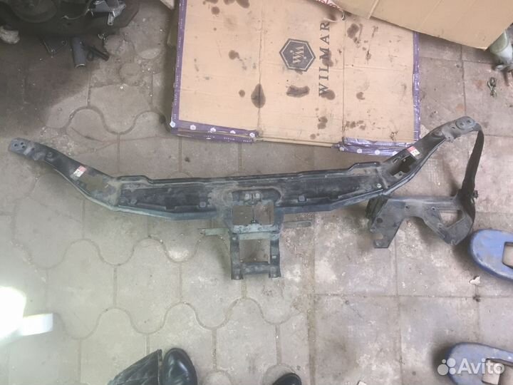 Mercedes Benz S w220 верхняя часть телевизора