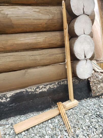 Прялка и веретено старинные