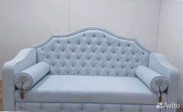 Кровать диван детская мягкая