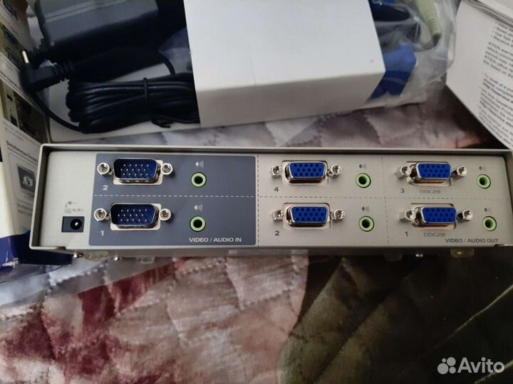 Матричный коммутатор Aten VS-0204