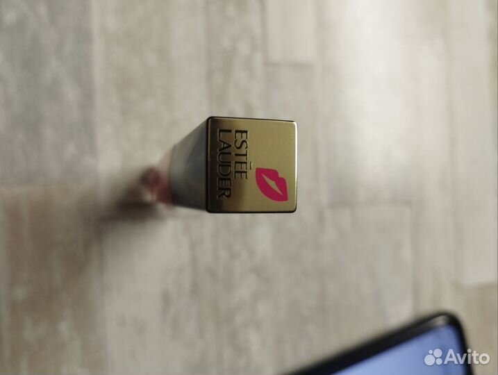 Блеск для губ estee lauder