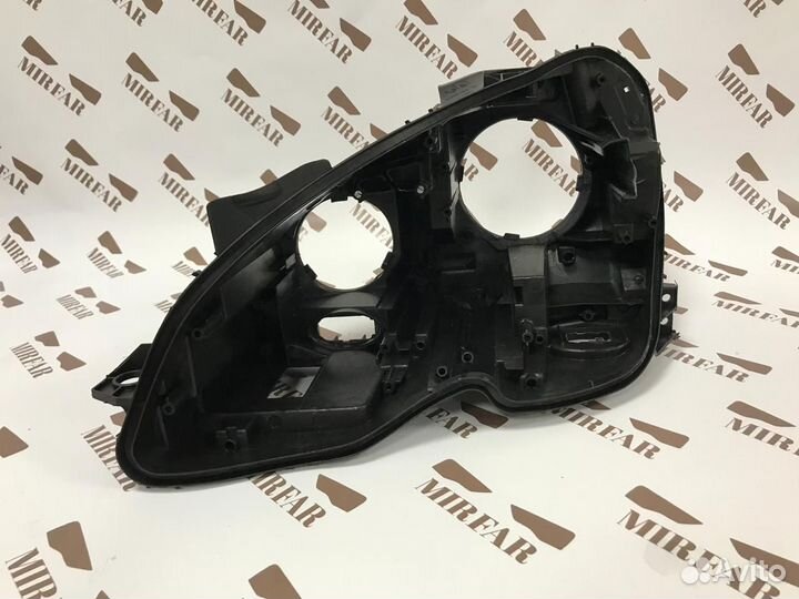 Левый корпус фары Mercedes-Benz C klasse w204