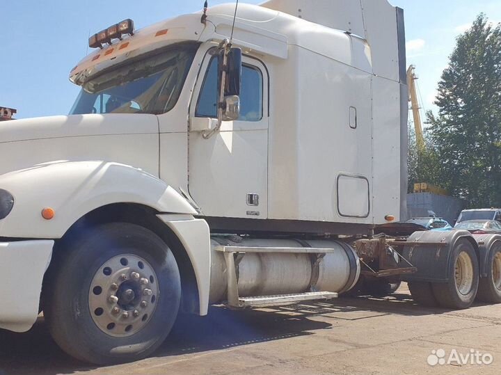 Freightliner Columbia, 2003